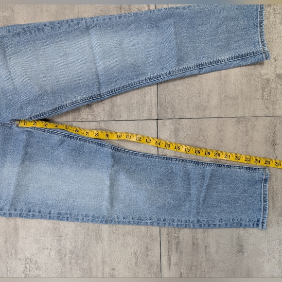 Lucky Brand Women's Sienna Slim Boyfriend Light Wash Jeans Size 6 / 28 - Picture 4 of 11